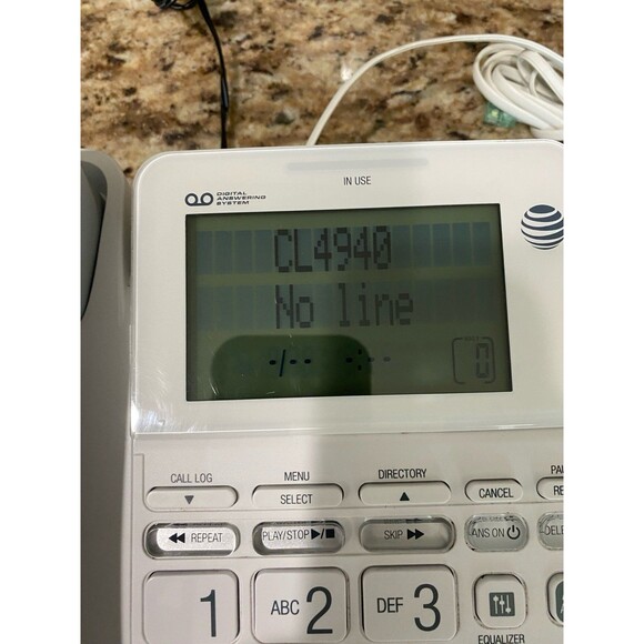 Abridged Big Button/Big Display Digital Telephone /Answering System W Caller ID - Picture 3 of 9